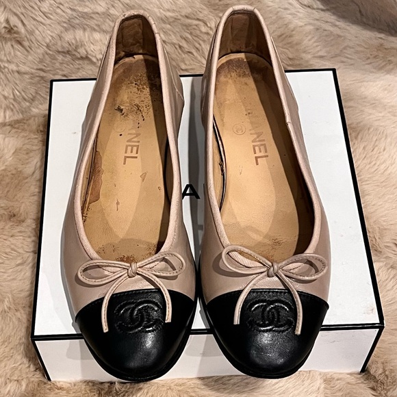 Chanel Vintage Two Toned Ballerina Flats - Picture 8 of 12